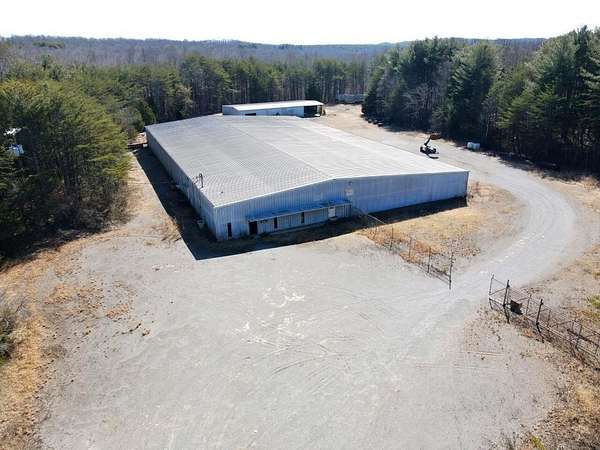 8.46 Acres of Improved Commercial Land for Auction in Whitwell, Tennessee