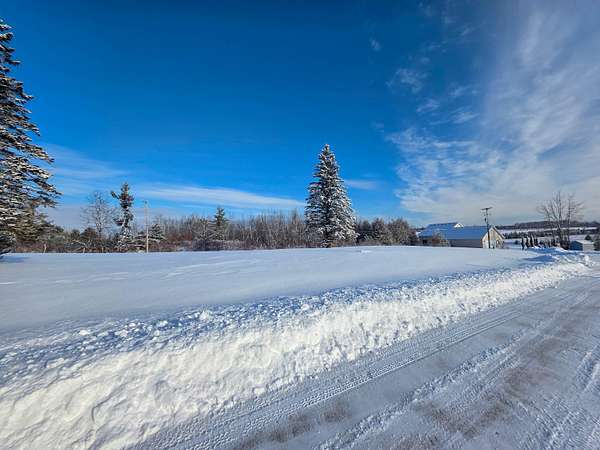 0.6 Acres of Residential Land for Sale in Cheboygan, Michigan