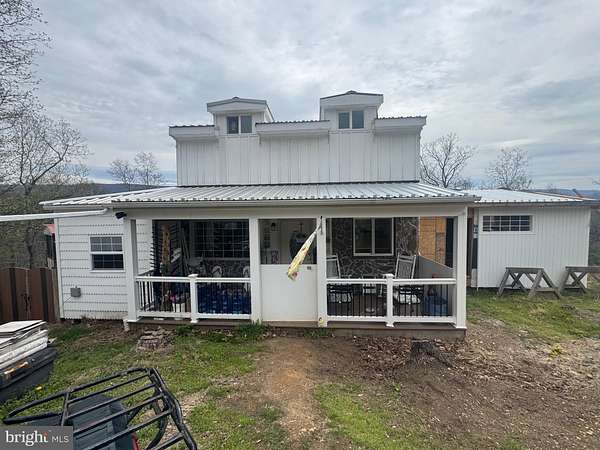 5 Acres of Improved Residential Land for Sale in Great Cacapon, West Virginia