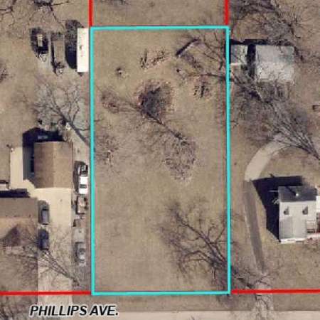 0.45 Acres of Residential Land for Sale in Evansdale, Iowa