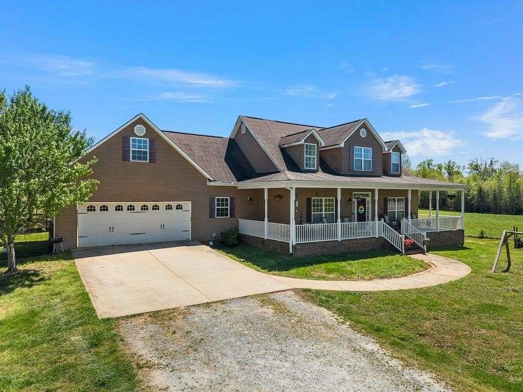 14 Acres of Land with Home for Sale in Campobello, South Carolina