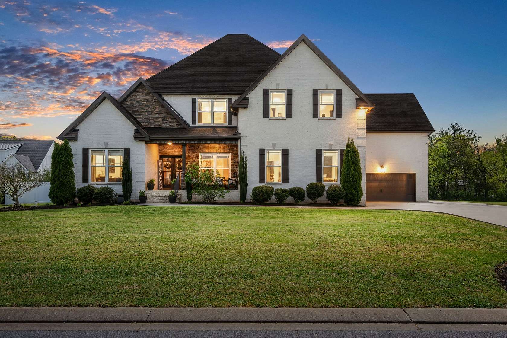 2.1 Acres of Land with Home for Sale in Murfreesboro, Tennessee