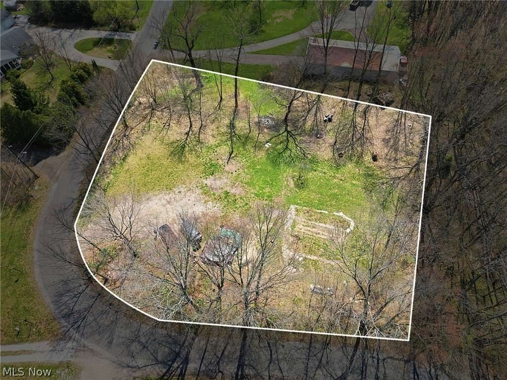 0.89 Acres of Residential Land for Sale in Akron, Ohio