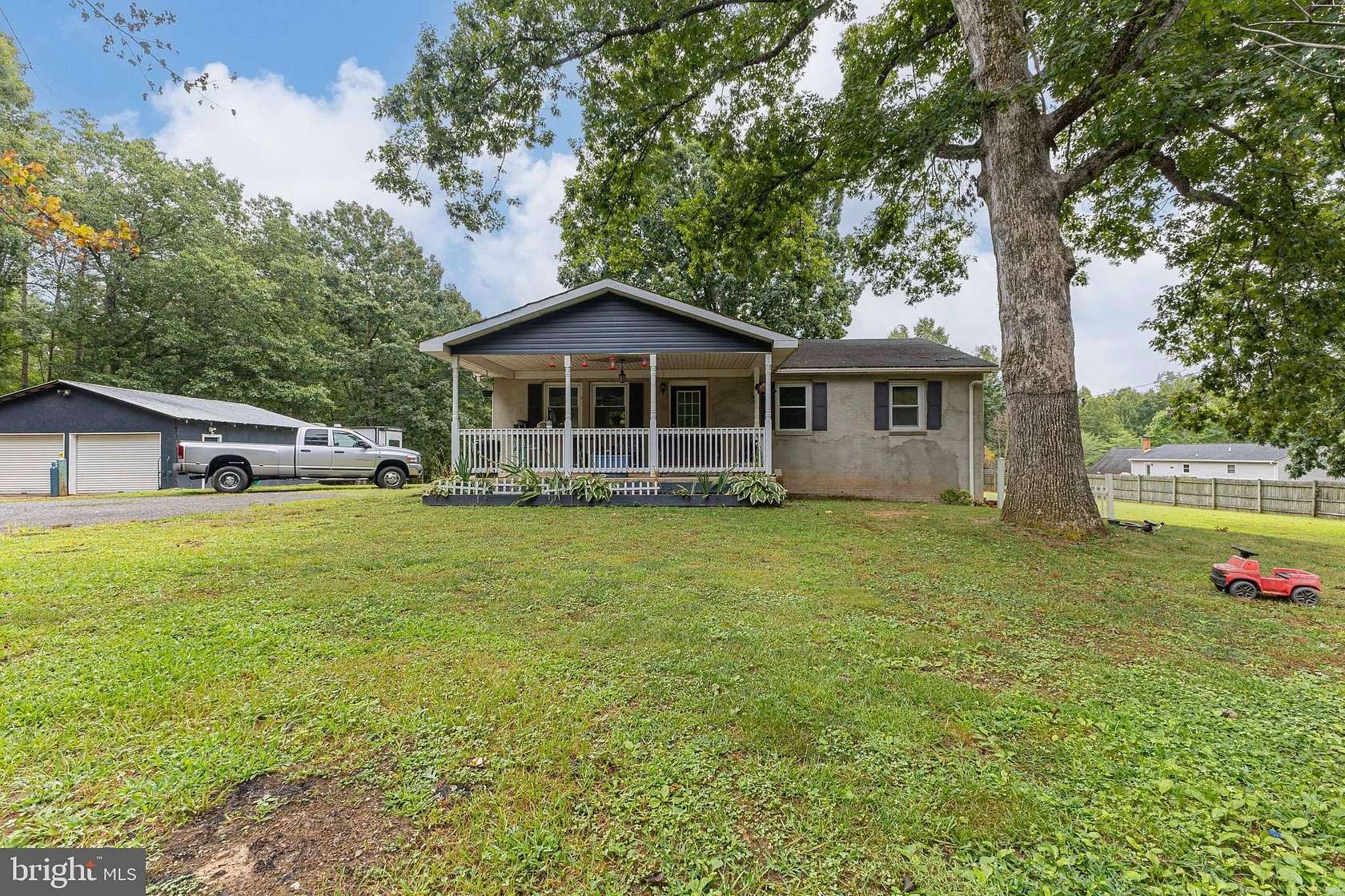 2.22 Acres of Land with Home for Sale in Sumerduck, Virginia