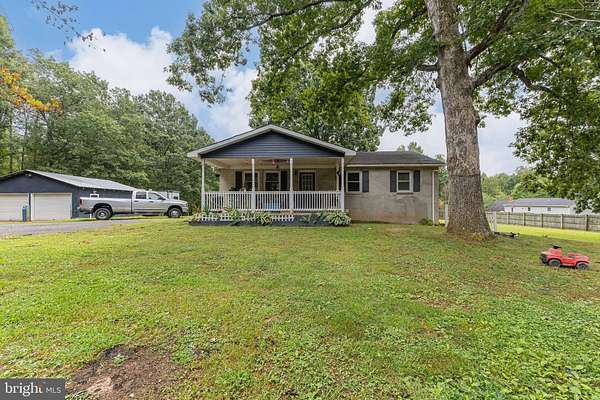 2.22 Acres of Land with Home for Sale in Sumerduck, Virginia