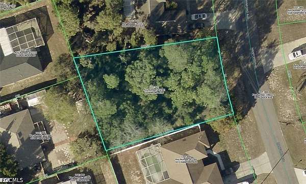 0.25 Acres of Land for Sale in Spring Hill, Florida