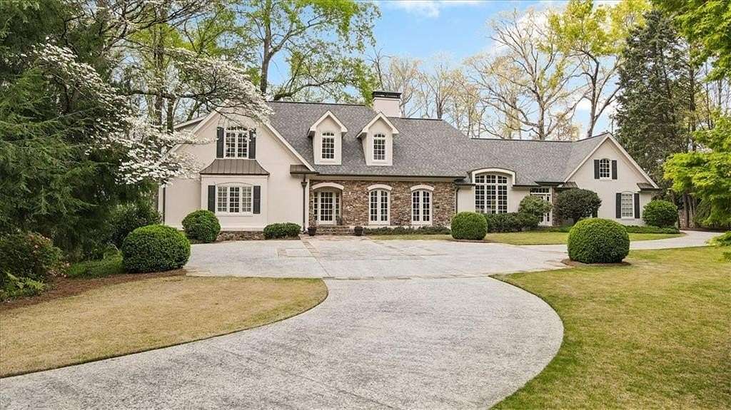 1.85 Acres of Land with Home for Sale in Atlanta, Georgia