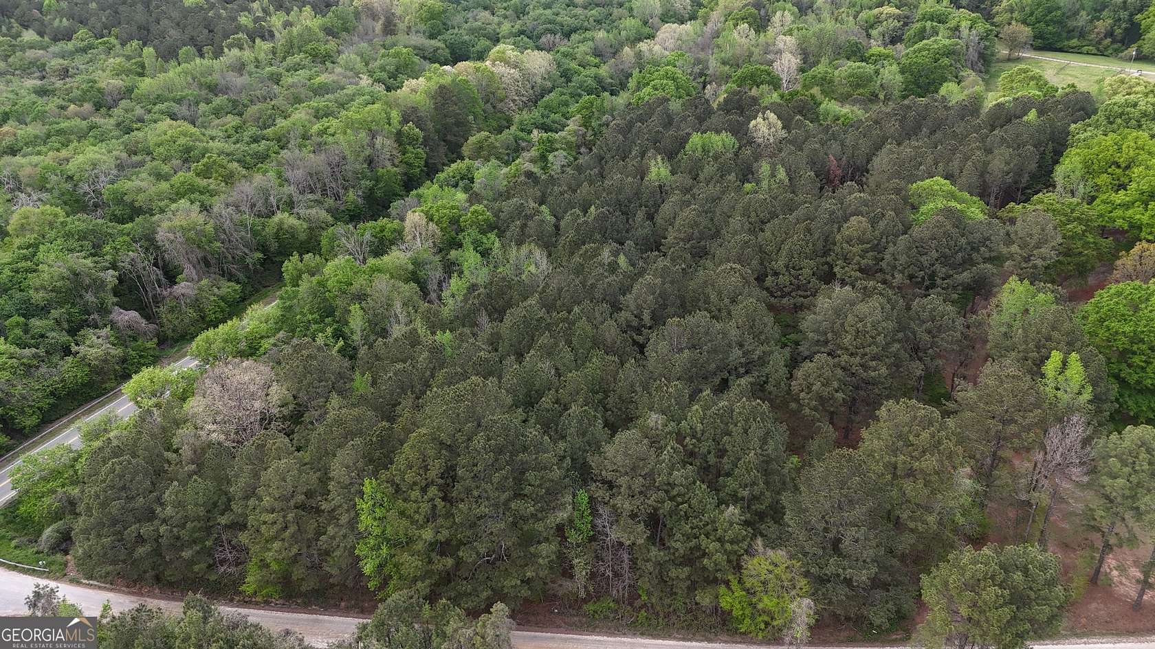 7 Acres of Residential Land for Sale in Madison, Georgia