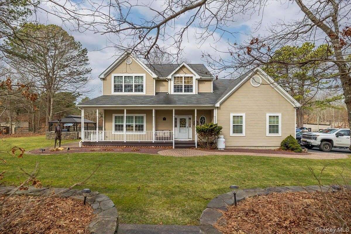 4.19 Acres of Land with Home for Sale in Manorville, New York