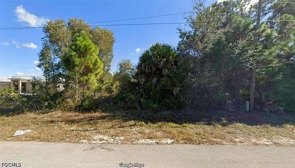 0.25 Acres of Residential Land for Sale in Lehigh Acres, Florida