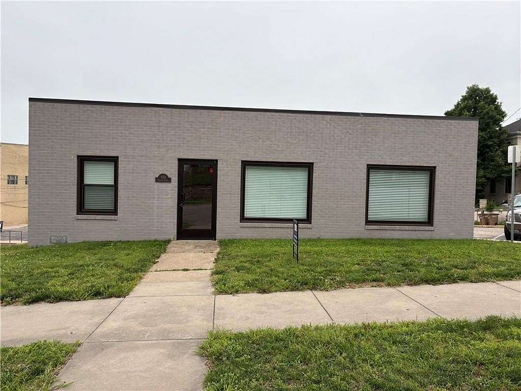 0.2 Acres of Mixed-Use Land for Sale in Atchison, Kansas