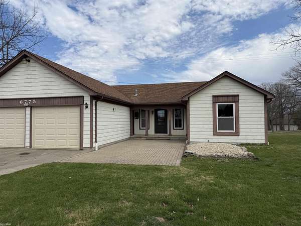 5.7 Acres of Land with Home for Sale in Cottrellville Township, Michigan