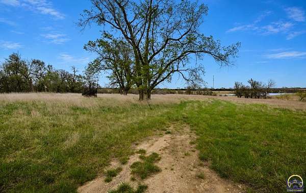 120 Acres of Land for Sale in Holton, Kansas