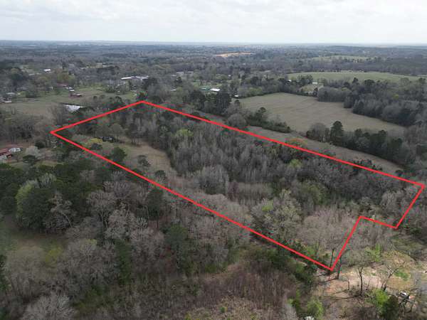10 Acres of Land for Sale in Marietta, Texas