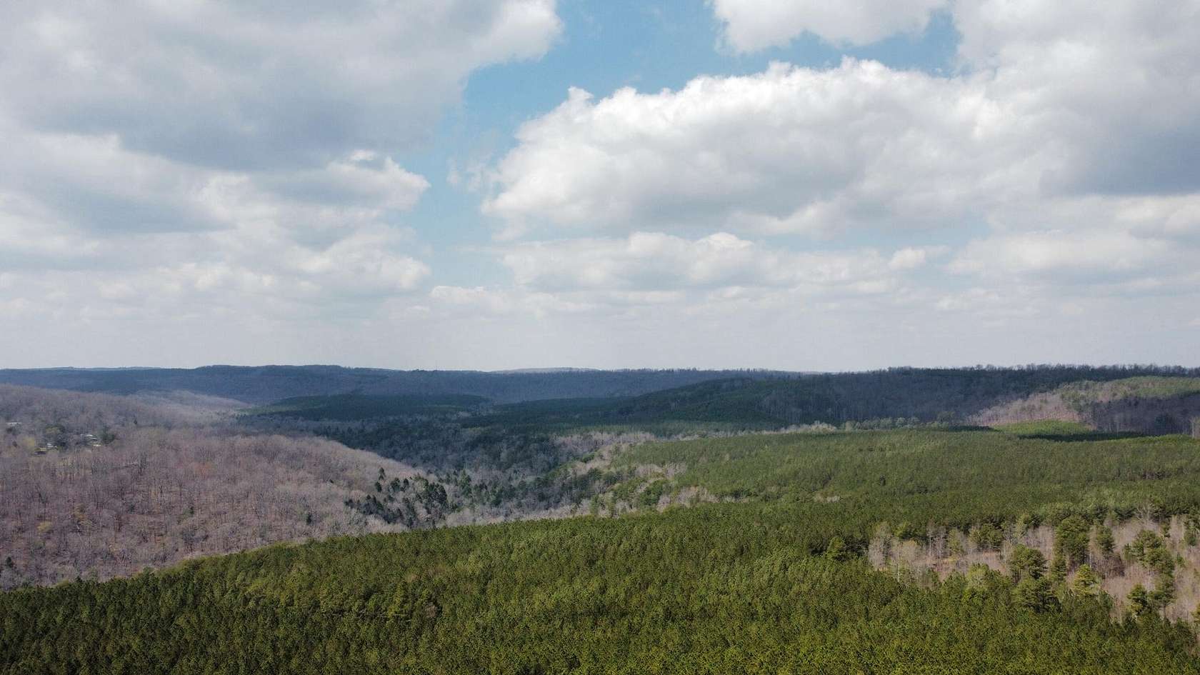 1,211 Acres of Land for Sale in Dunlap, Tennessee