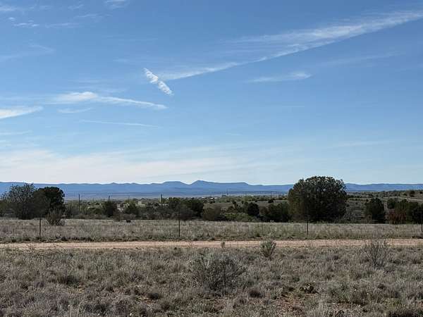 2.54 Acres of Residential Land for Sale in Paulden, Arizona