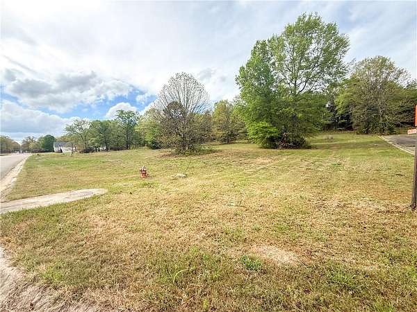 1.77 Acres of Residential Land for Sale in Morrilton, Arkansas