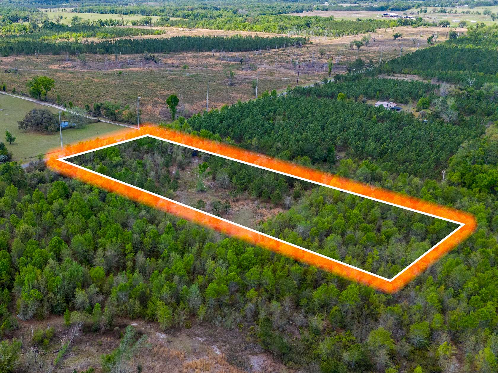 5 Acres of Land for Sale in Live Oak, Florida