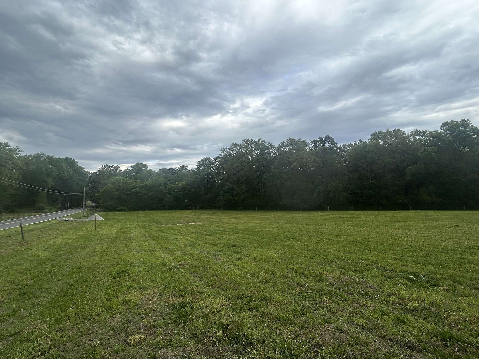 4 Acres of Residential Land for Sale in Winchester, Tennessee
