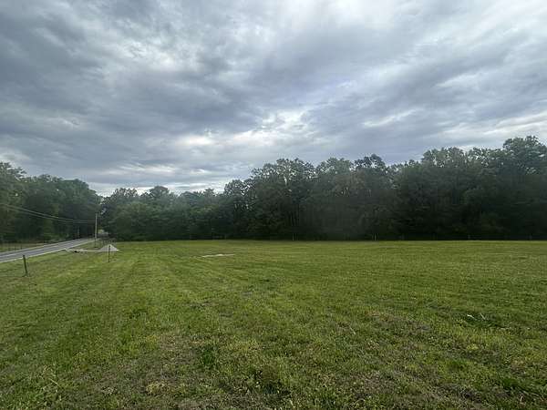 4 Acres of Residential Land for Sale in Winchester, Tennessee
