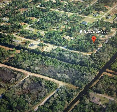 0.26 Acres of Residential Land for Sale in Lehigh Acres, Florida