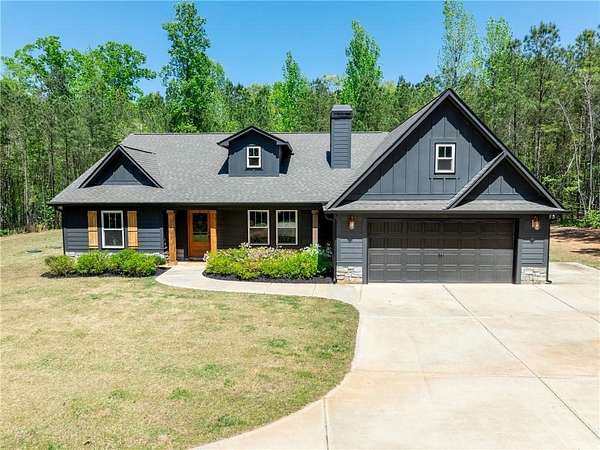 2.17 Acres of Land with Home for Sale in Whitesburg, Georgia