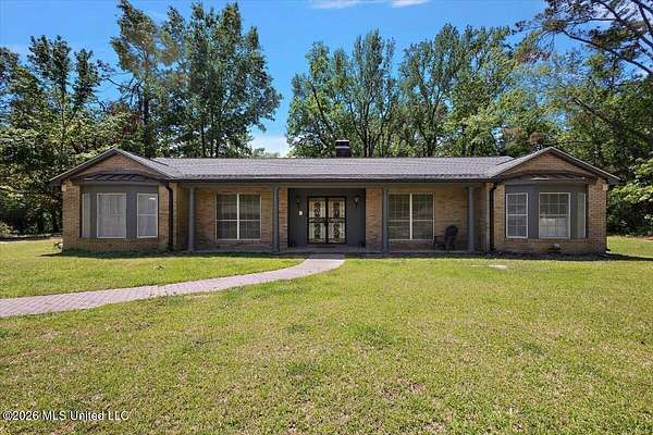 1.86 Acres of Land with Home for Sale in Yazoo City, Mississippi