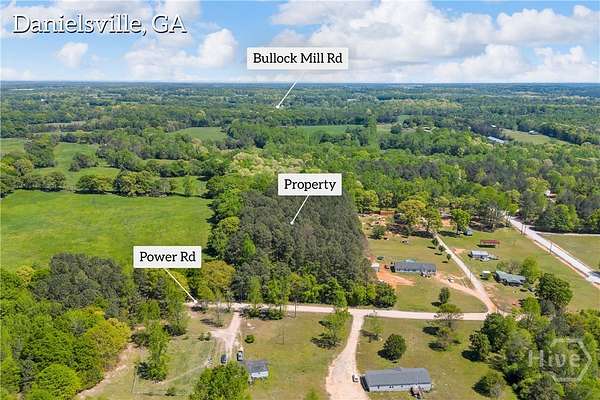 6 Acres of Residential Land for Sale in Danielsville, Georgia