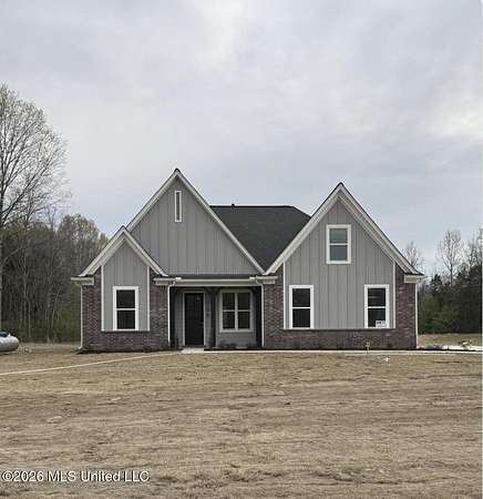 1.5 Acres of Land with Home for Sale in Byhalia, Mississippi