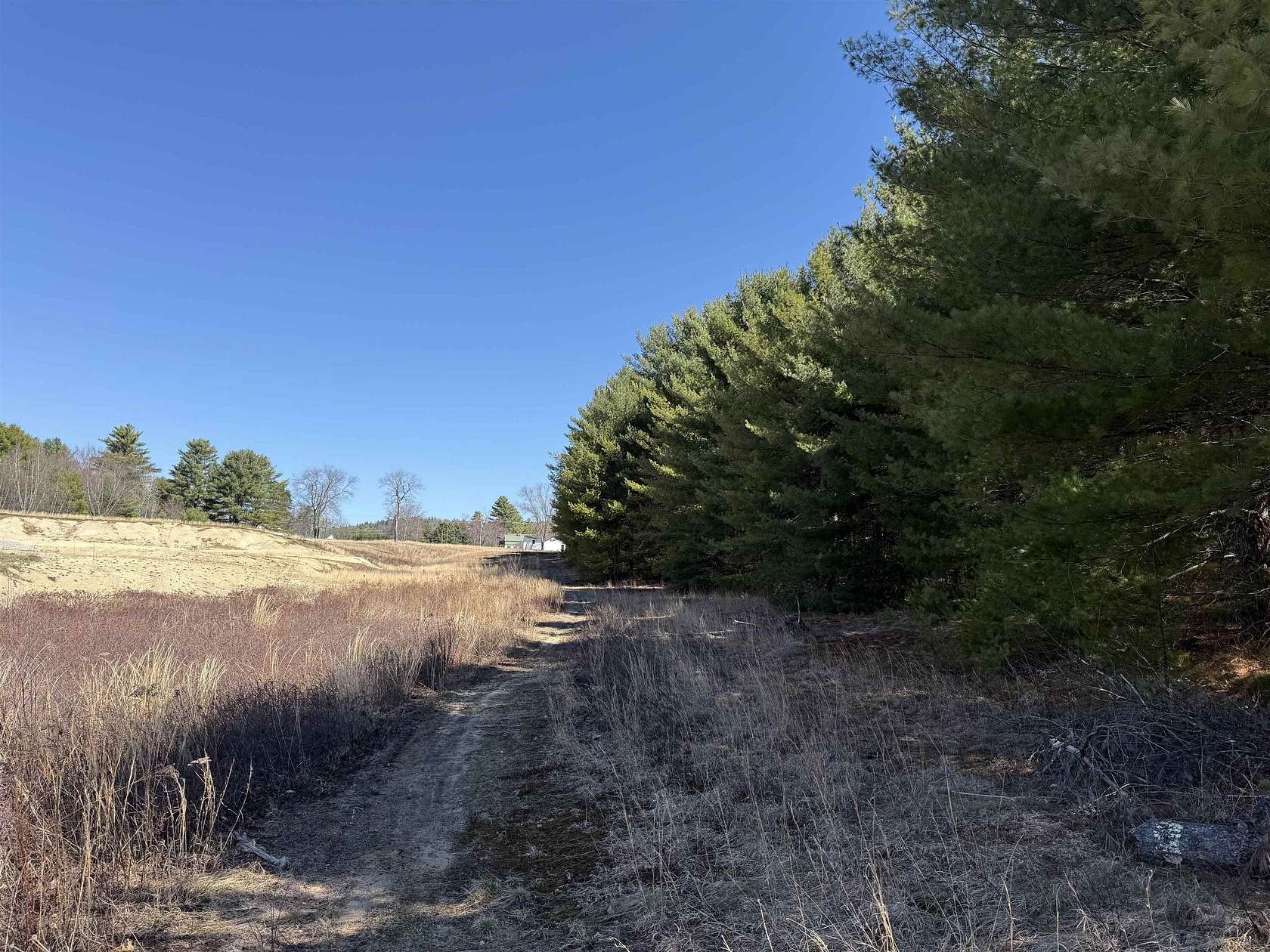 1 Acre of Residential Land for Sale in Winchester, New Hampshire