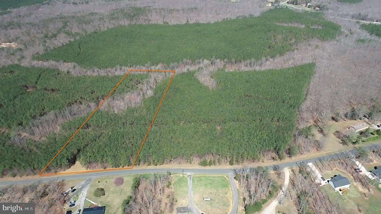 6.67 Acres of Residential Land for Sale in Appomattox, Virginia