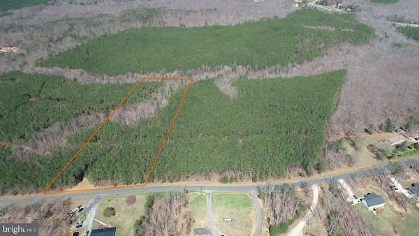 6.67 Acres of Residential Land for Sale in Appomattox, Virginia