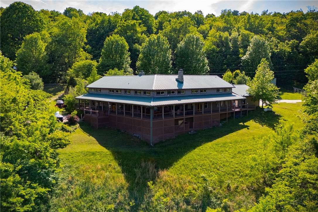 97.5 Acres of Recreational Land with Home for Sale in Elkins, Arkansas