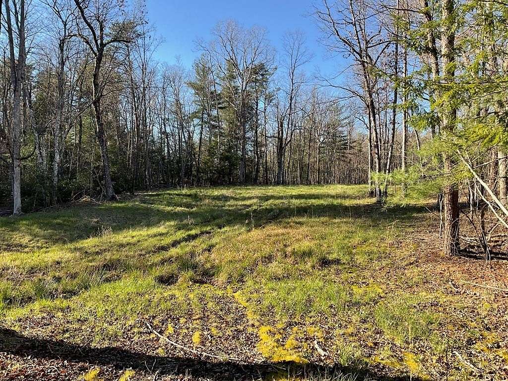 7.85 Acres of Land for Sale in Monterey, Tennessee