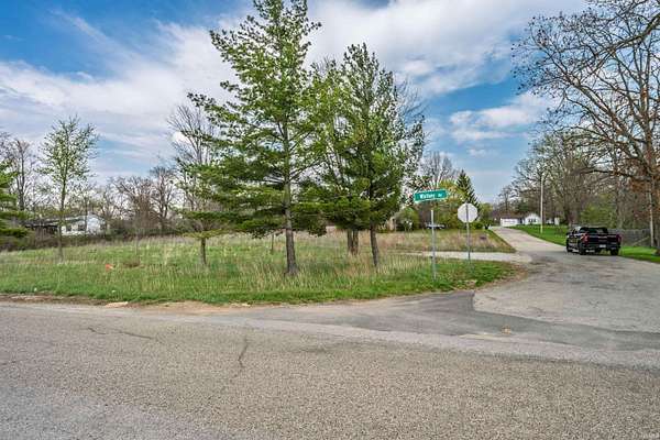 0.35 Acres of Land for Sale in Muncie, Indiana