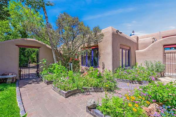 5.47 Acres of Land with Home for Sale in Santa Fe, New Mexico