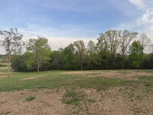 14.6 Acres of Land for Sale in Shelbyville, Tennessee