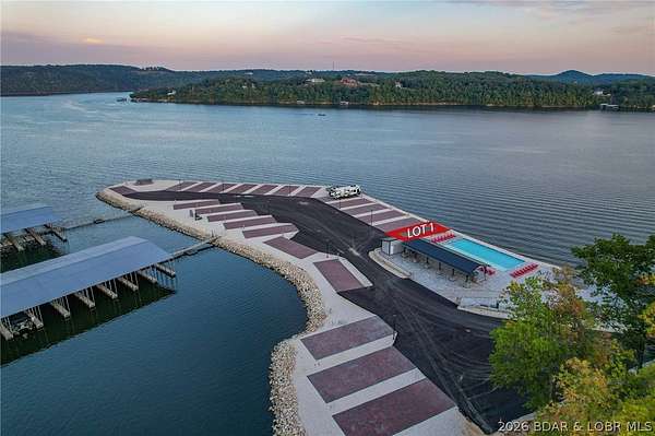 Residential Land for Sale in Sunrise Beach, Missouri