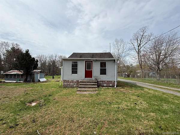 3.3 Acres of Land with Home for Lease in Pine Bush, New York