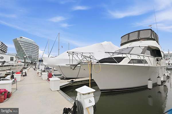 Residential Land for Sale in Washington, District of Columbia