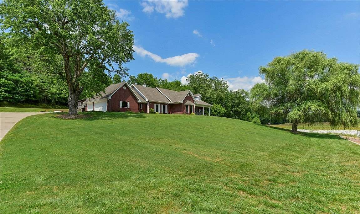 40 Acres of Land with Home for Sale in Exeter, Missouri