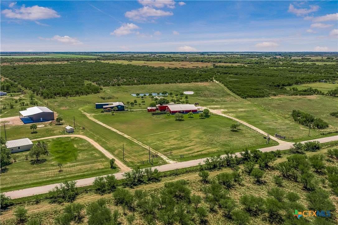 11 Acres of Improved Commercial Land for Sale in Inez, Texas