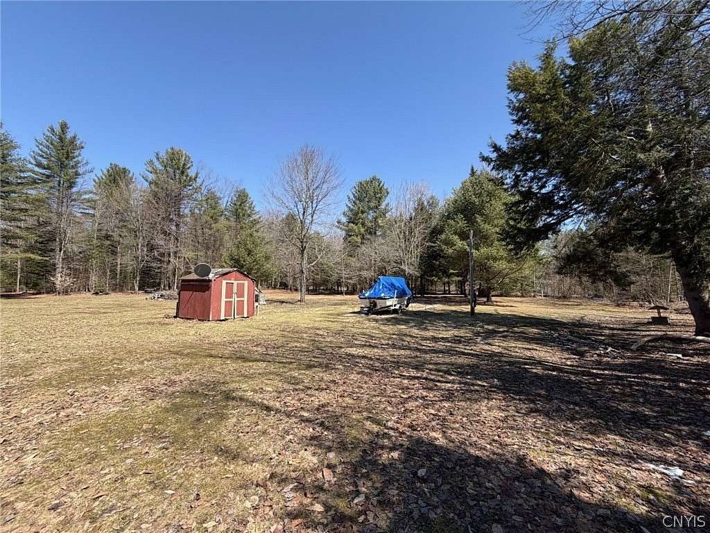 10 Acres of Improved Residential Land for Sale in Stratford, New York