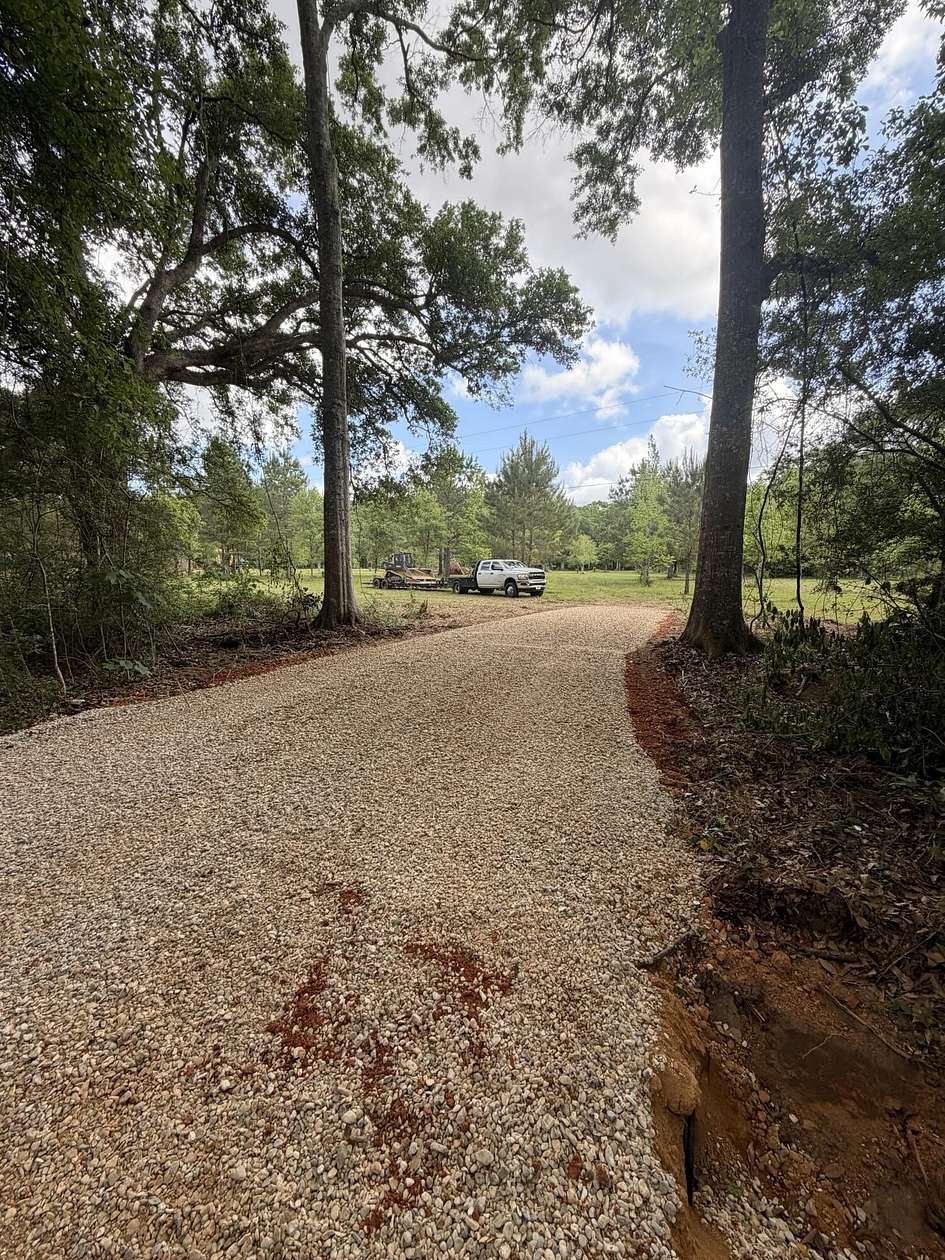 7 Acres of Residential Land for Sale in Picayune, Mississippi