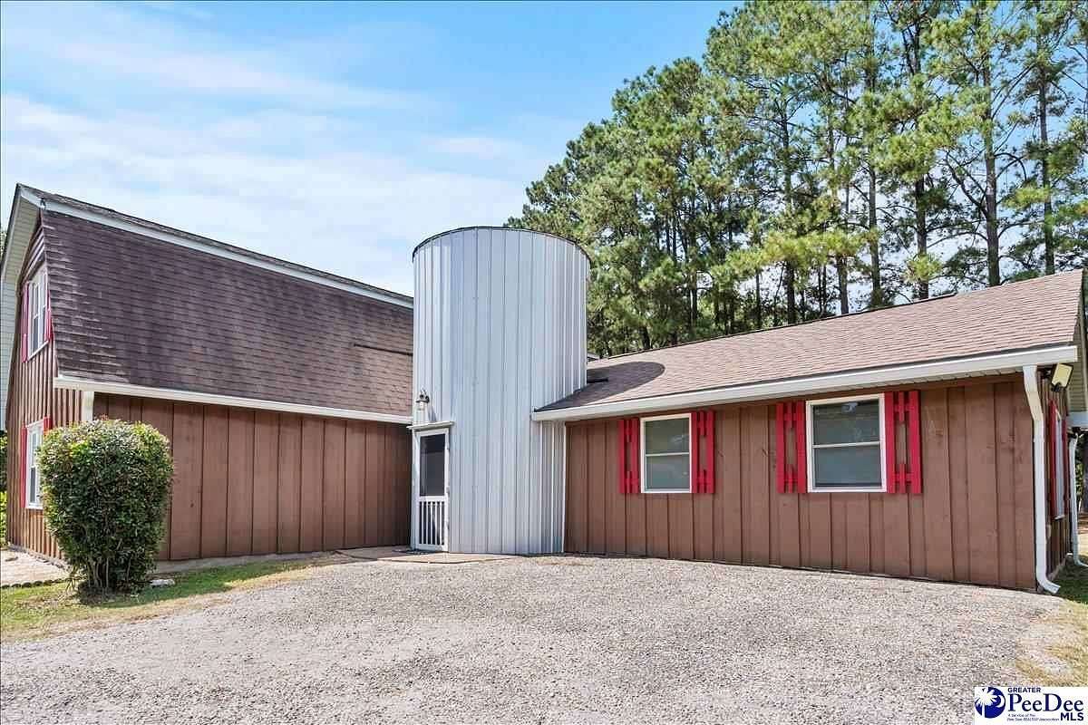 23 Acres of Agricultural Land with Home for Sale in Hartsville, South Carolina