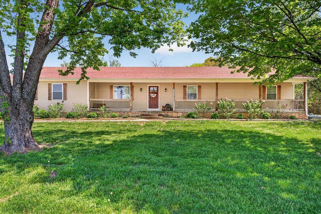 3 Acres of Land with Home for Sale in Russellville, Kentucky