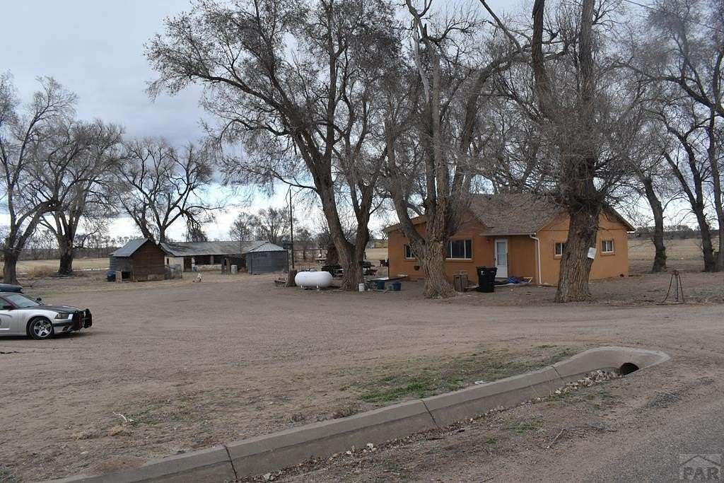 38 Acres of Land with Home for Sale in Manzanola, Colorado