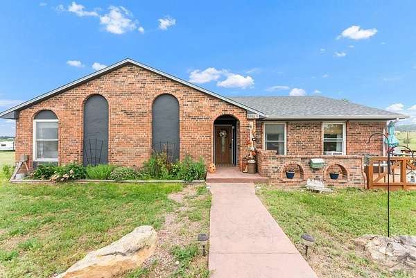 2.38 Acres of Land with Home for Sale in Colorado City, Colorado