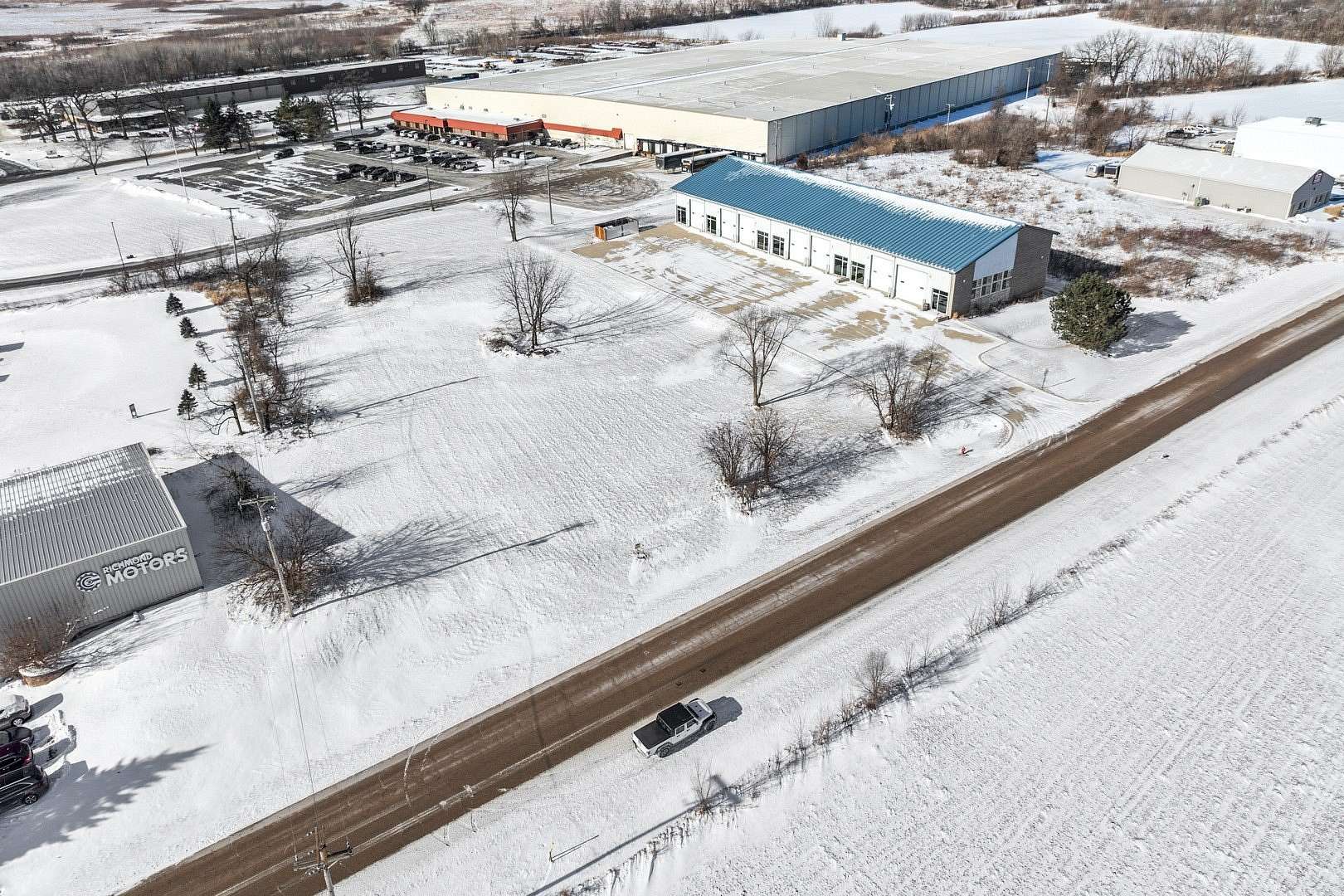1 Acre of Commercial Land for Sale in Richmond, Illinois