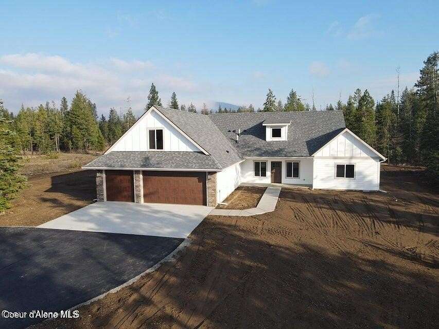 5.4 Acres of Land with Home for Sale in Rathdrum, Idaho